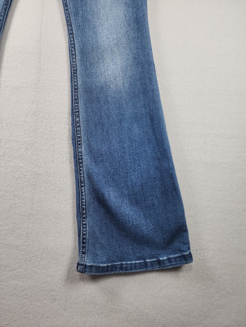 Hollister Low Rise Bootcut Jeans W25 Short Y2K Stretch Denim Back to School - Picture 7 of 13